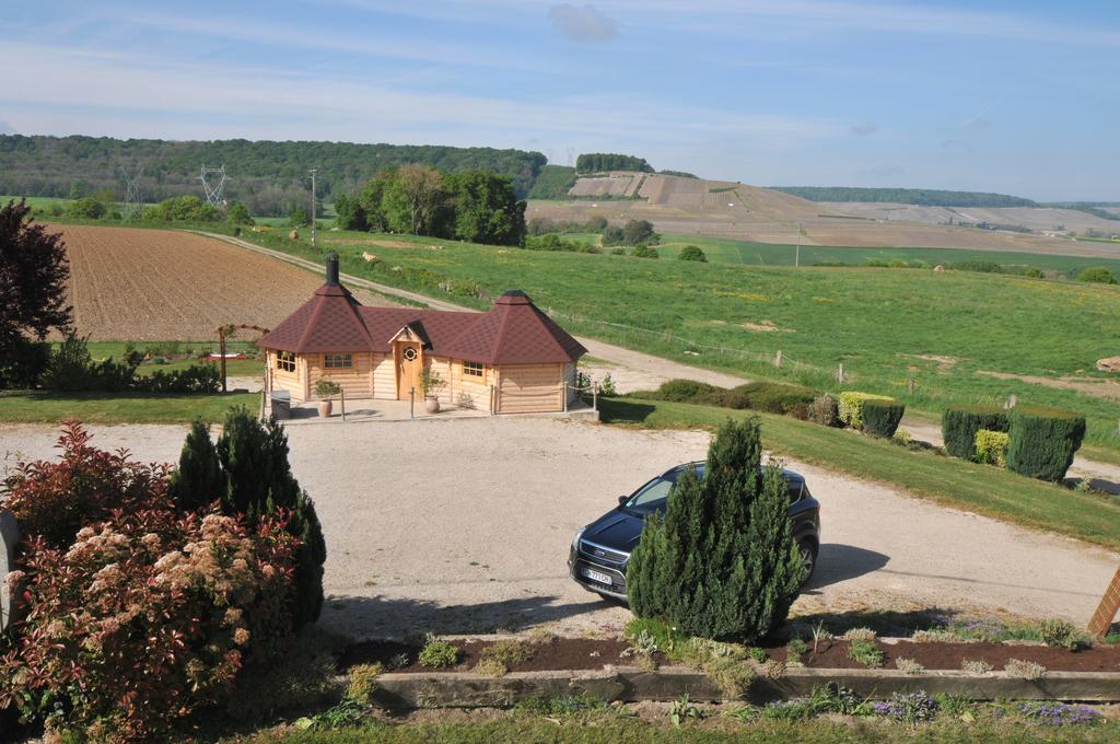 La Boulonne Villa Festigny  Bagian luar foto