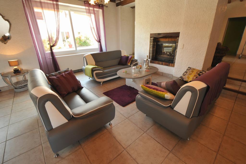 La Boulonne Villa Festigny  Bagian luar foto